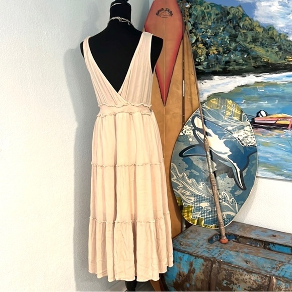 Baeverly,Gorgeous Lined,Cream,TwirlAble Dress,Faux Embellis’d Drawstring,Size M - Picture 4 of 9